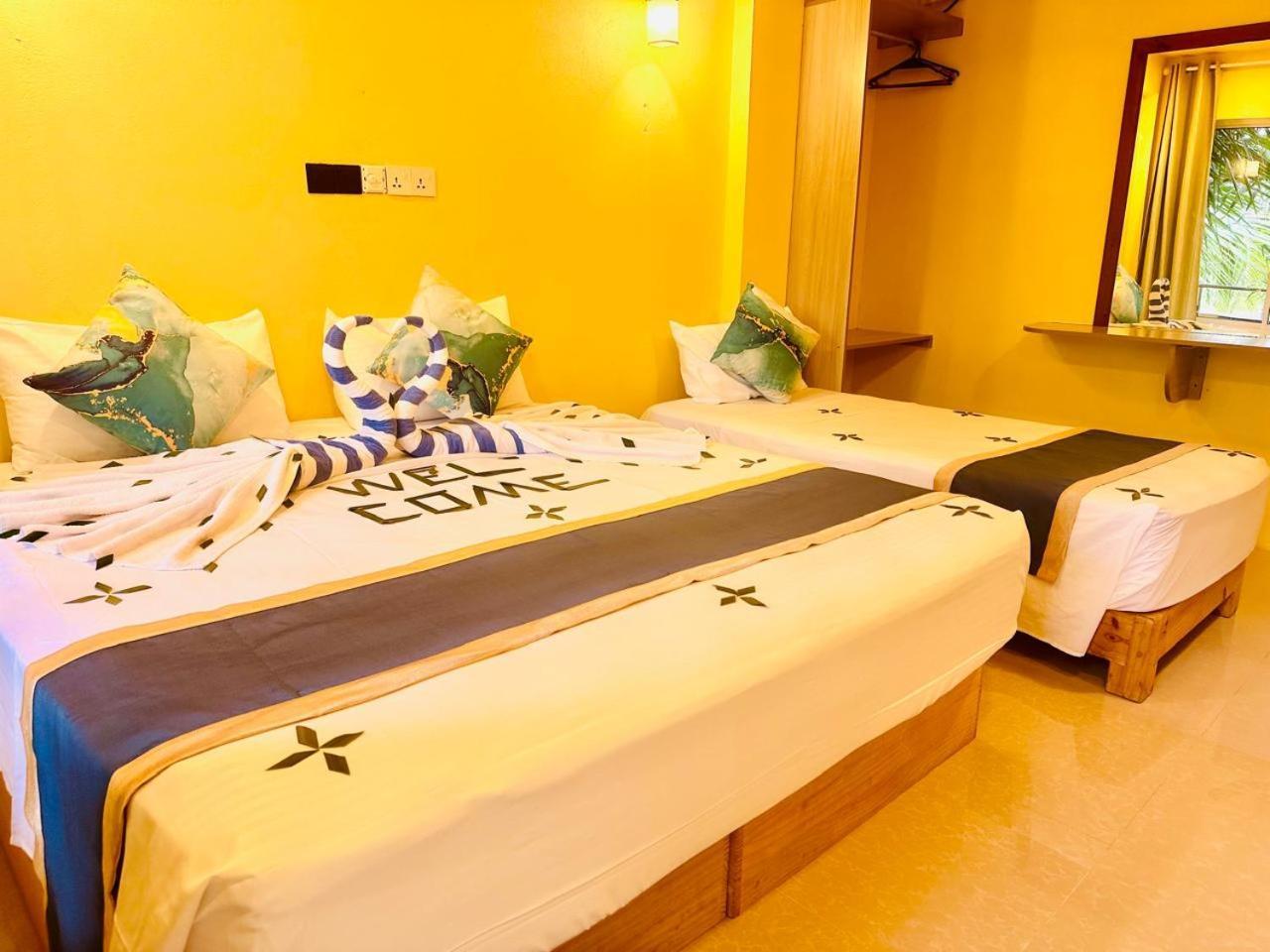 Sorenzo Maldives Thoddoo Exterior photo