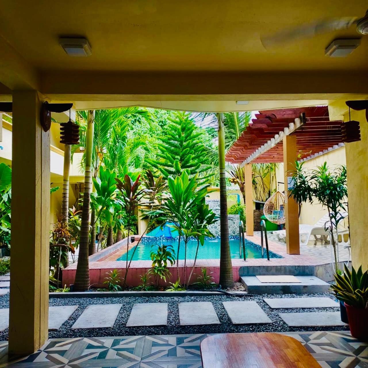 Sorenzo Maldives Thoddoo Exterior photo
